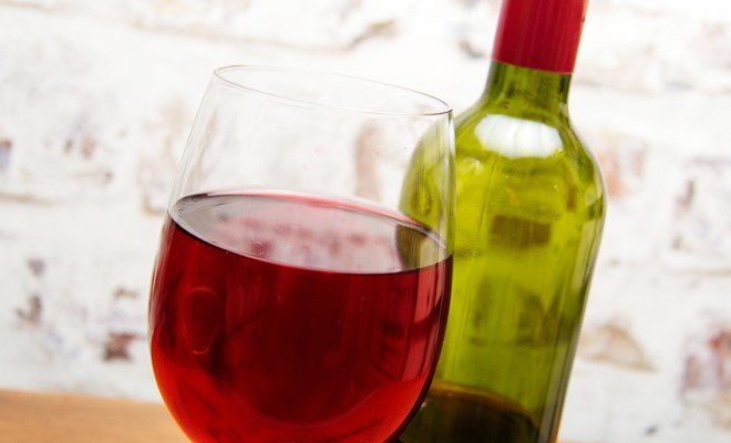 Fiber, wine and olive oil for cardiac women